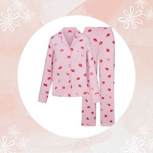 SKIMS - Sleep Long Sleeve Button Up Set